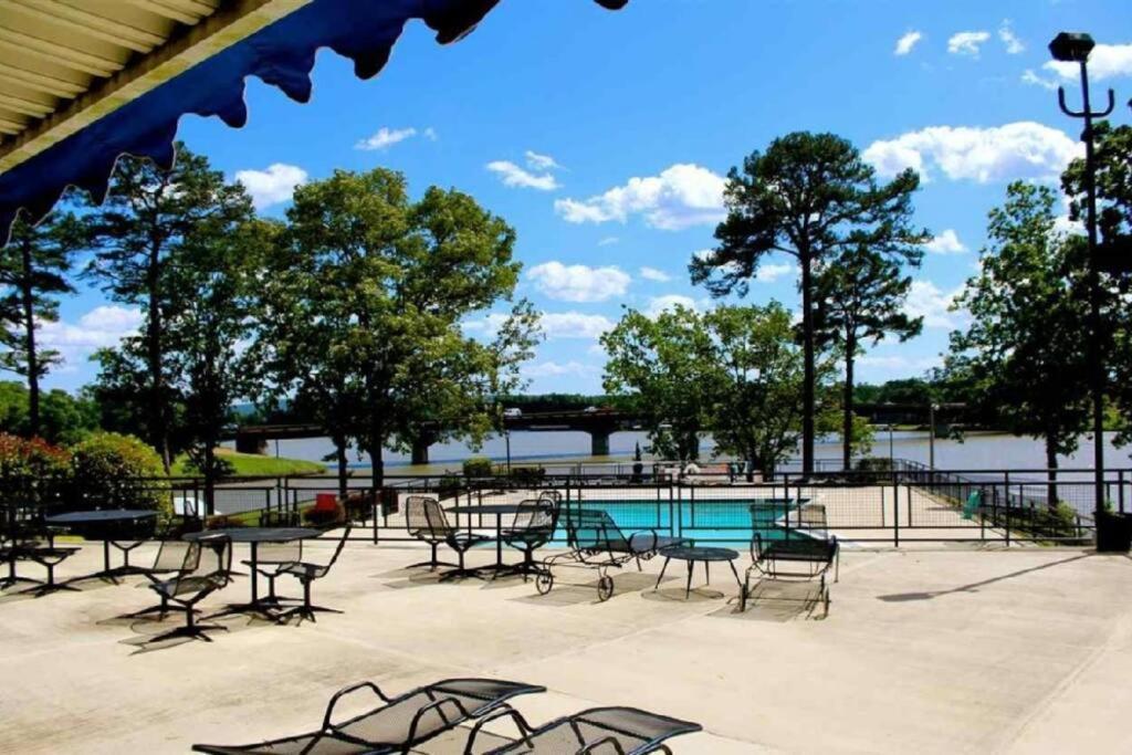 Perfect Couples Retreat - Close To All Amenities Hot Springs Exterior foto