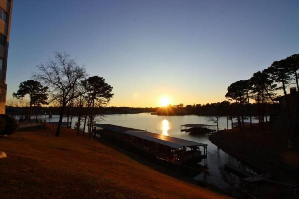 Perfect Couples Retreat - Close To All Amenities Hot Springs Exterior foto